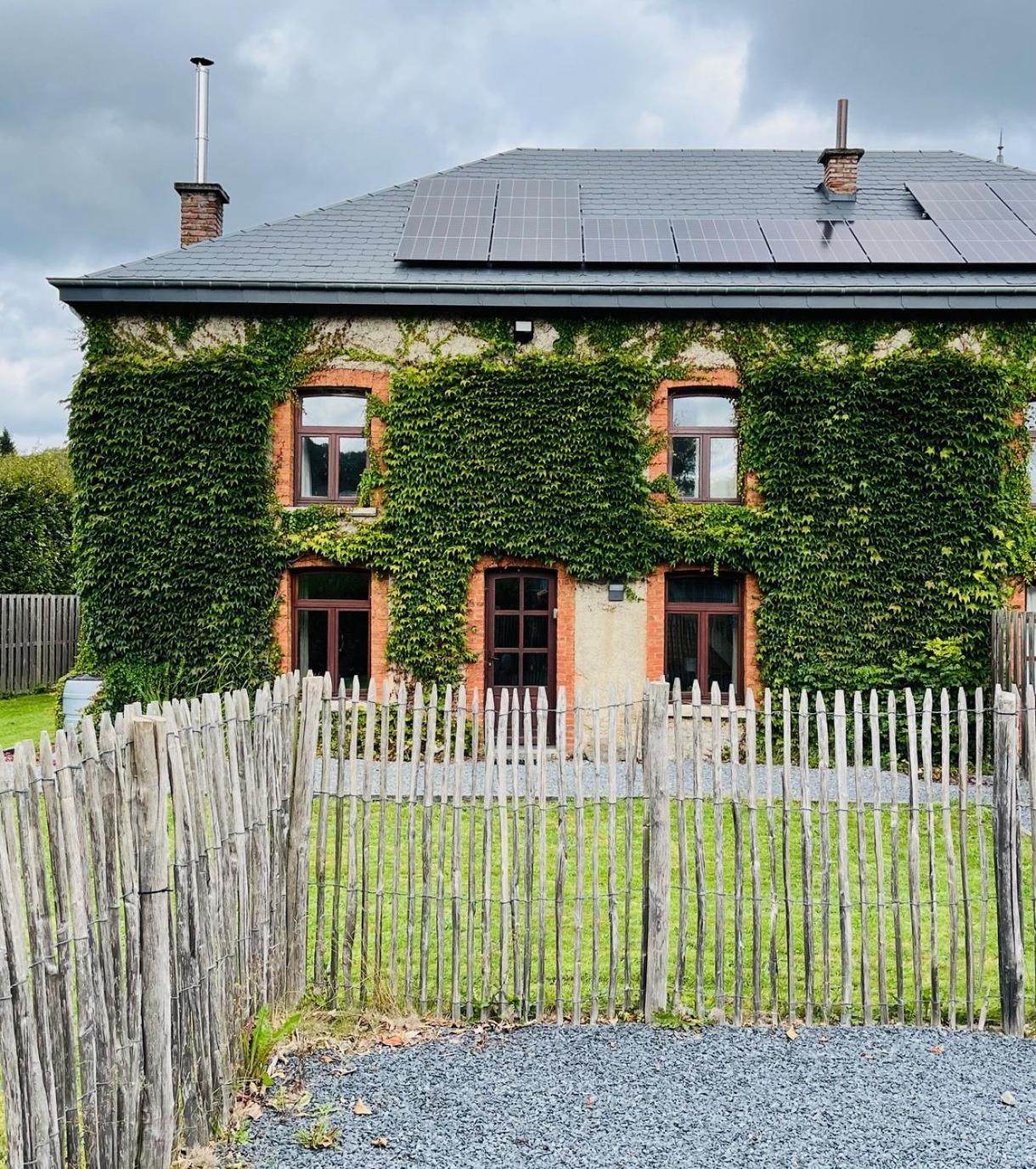L'Oiseau Bleu Villa Rochehaut Kültér fotó